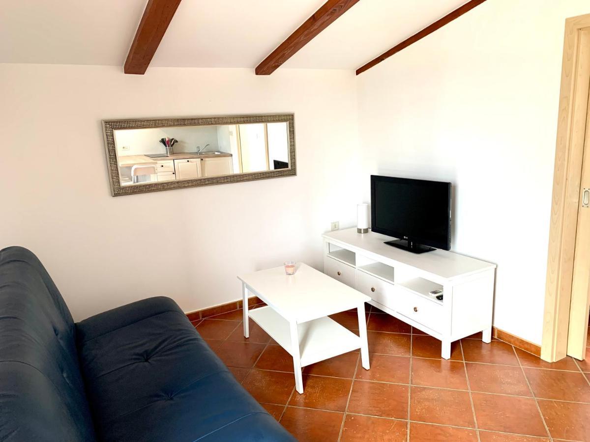 Seaside Apartments Petar Krk Town Exterior foto