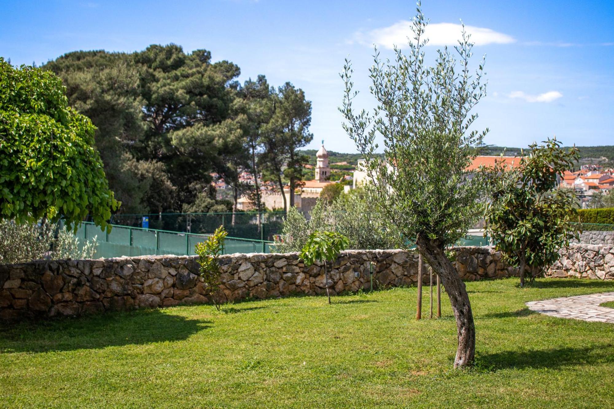Seaside Apartments Petar Krk Town Exterior foto